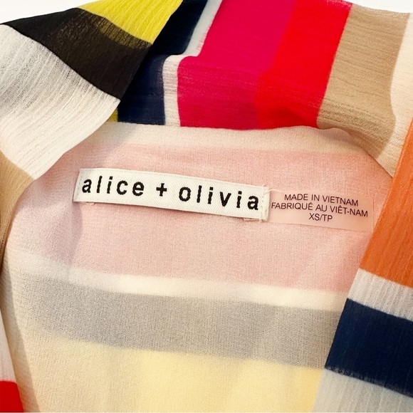 Alice + Olivia Bow Stripe Stretch Silk Top - XS - Picture 4 of 10